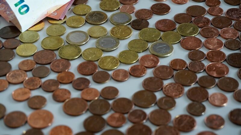 Ar verta anksčiau grąžinti būsto paskolą? Ką sako skaičiai ir ką – jūsų rizikos tolerancija